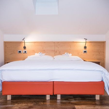 Affittacamere B&B Lodge Ski Pampeago Tesero Eksteriør bilde